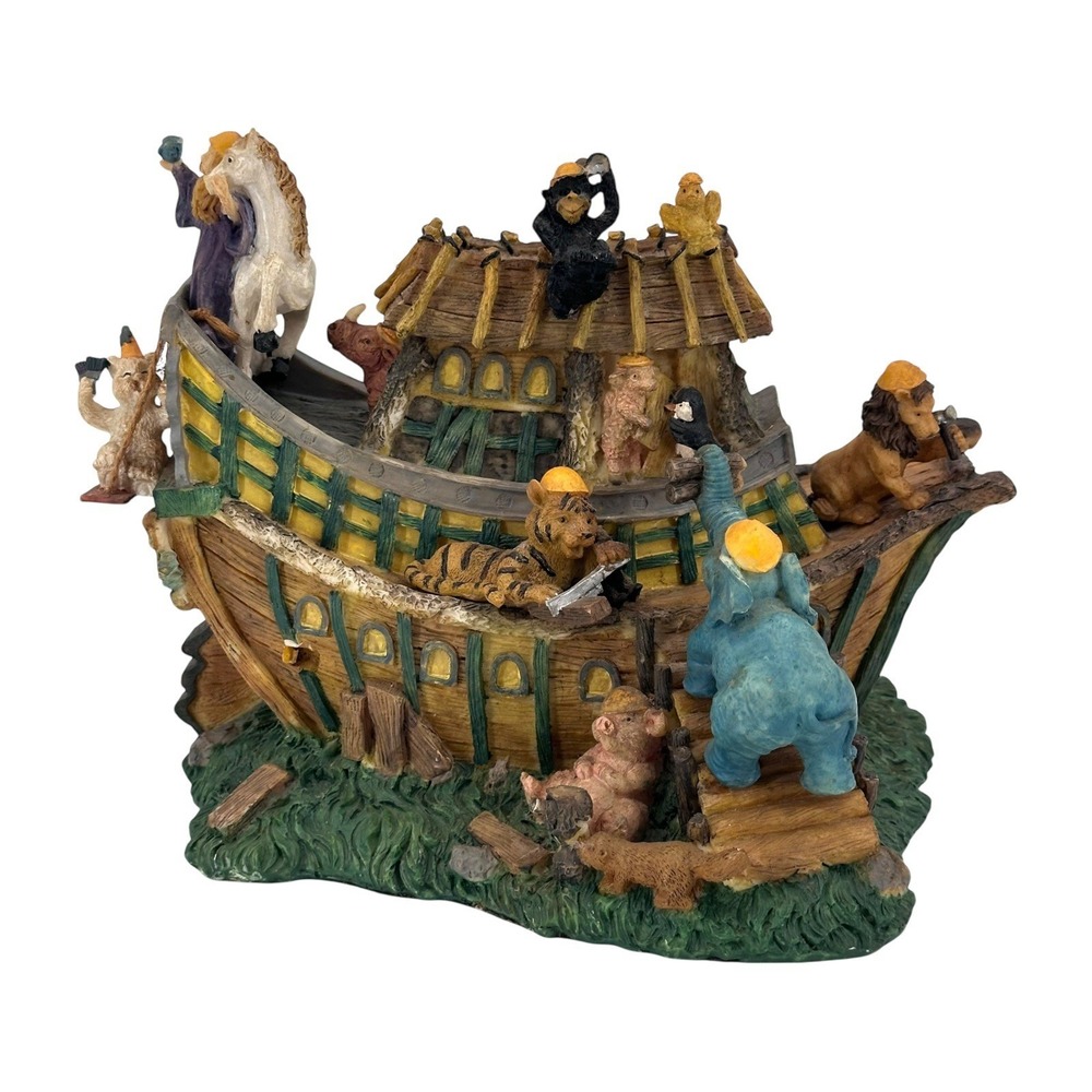 Vintage Noah's Ark Music Box Plays Whistle While You Work 8" Resin Works! *See
